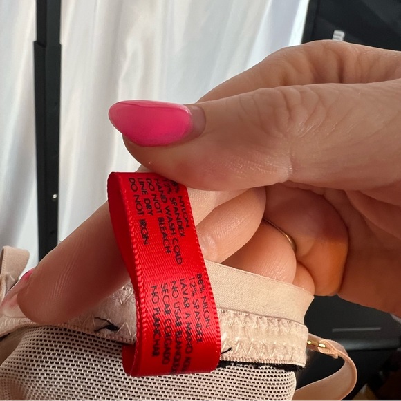 Skinnygirl Shapewear Tan Dress Black Lace Overlay, size Small - Picture 3 of 7